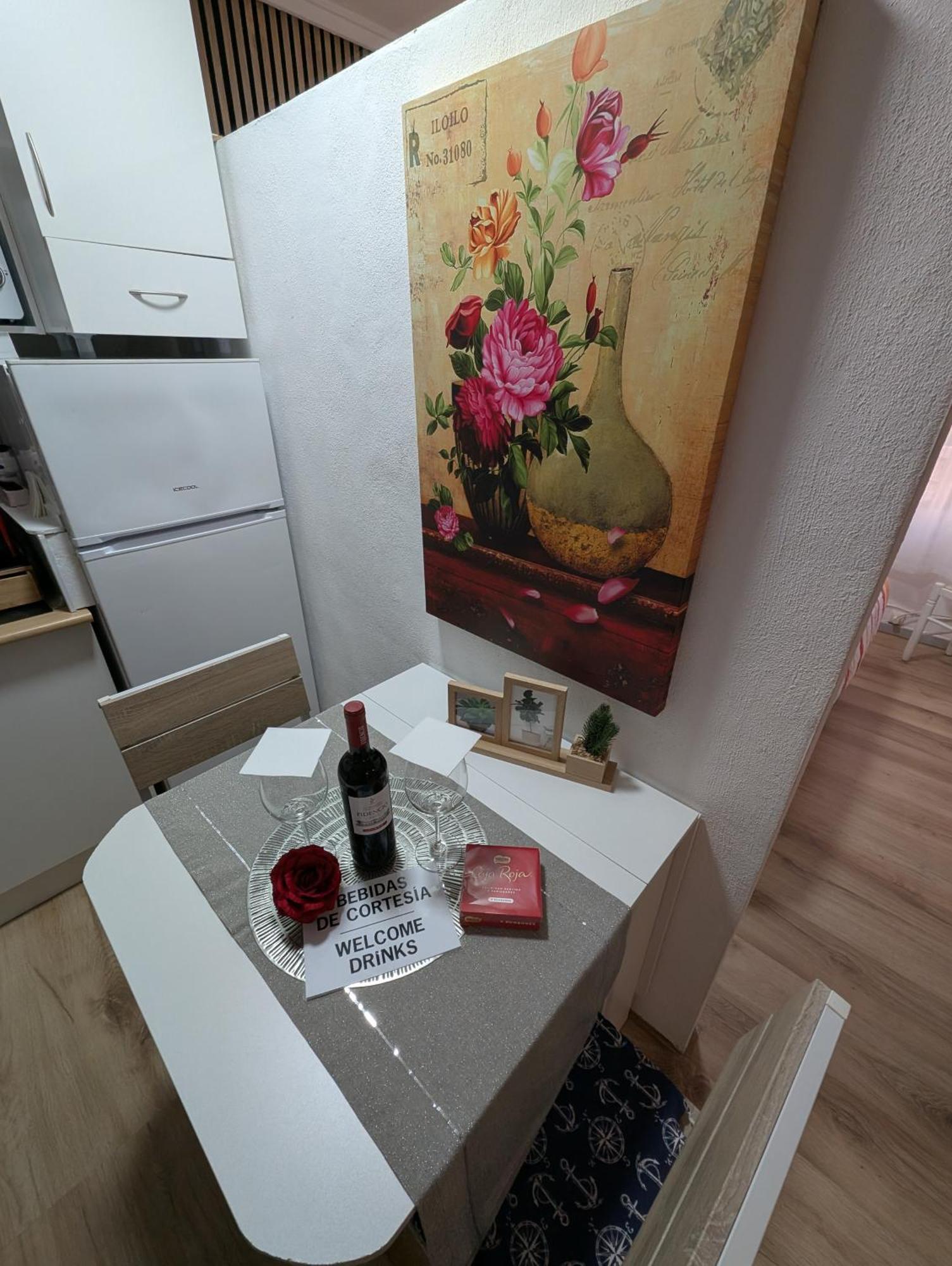 Alicante Postiguet Studios Ngoại thất bức ảnh